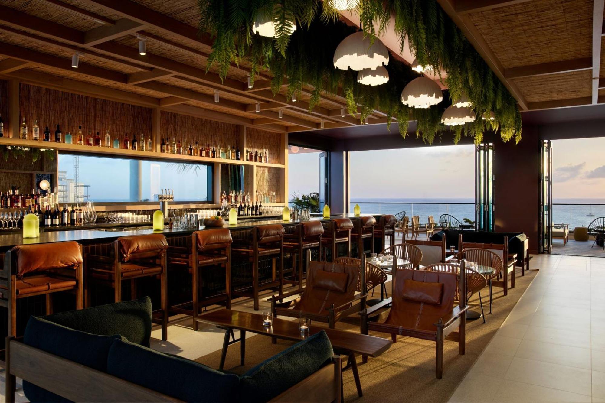 Hotel Indigo Grand Cayman By Ihg West Bay Buitenkant foto