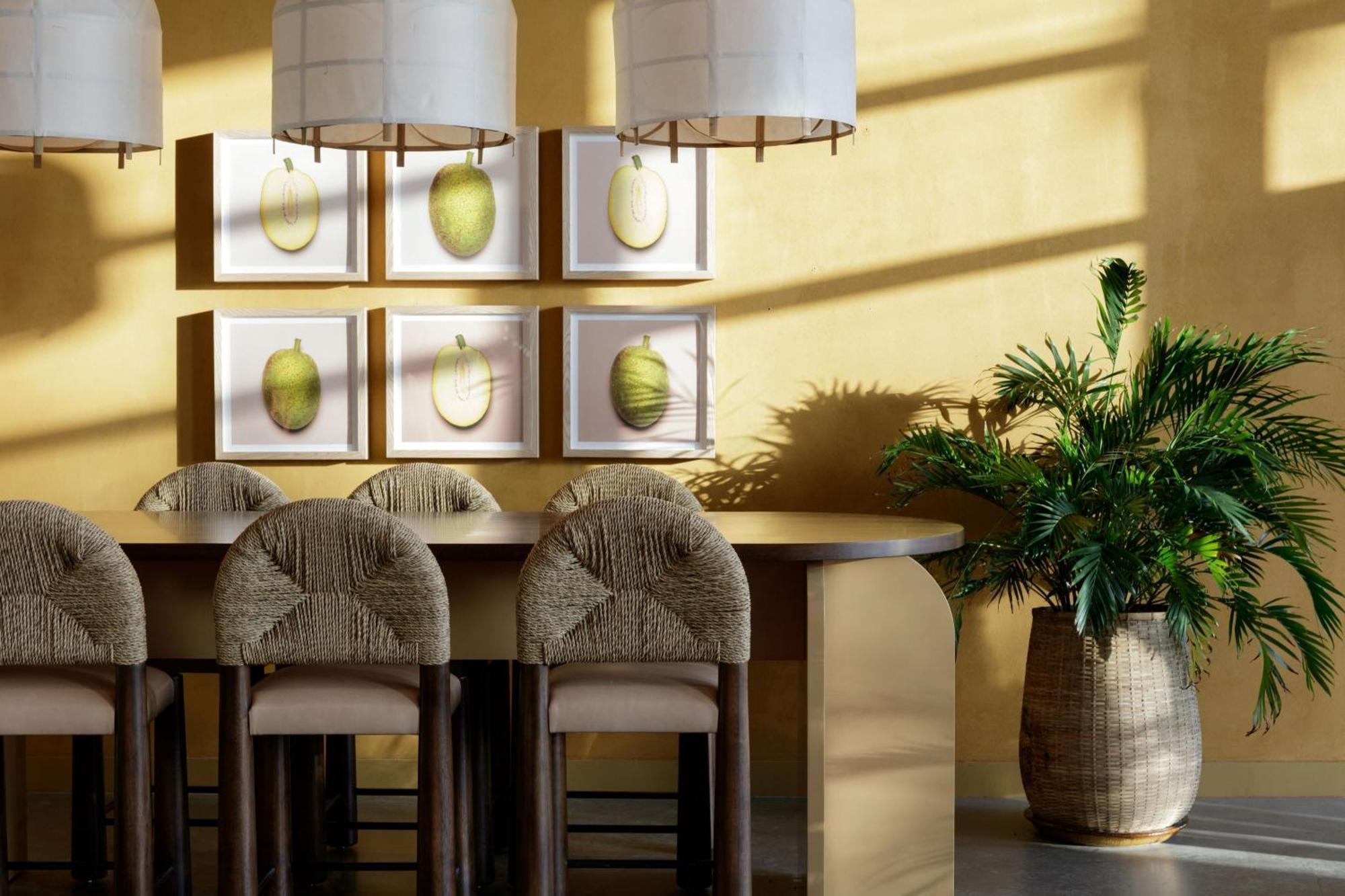 Hotel Indigo Grand Cayman By Ihg West Bay Buitenkant foto
