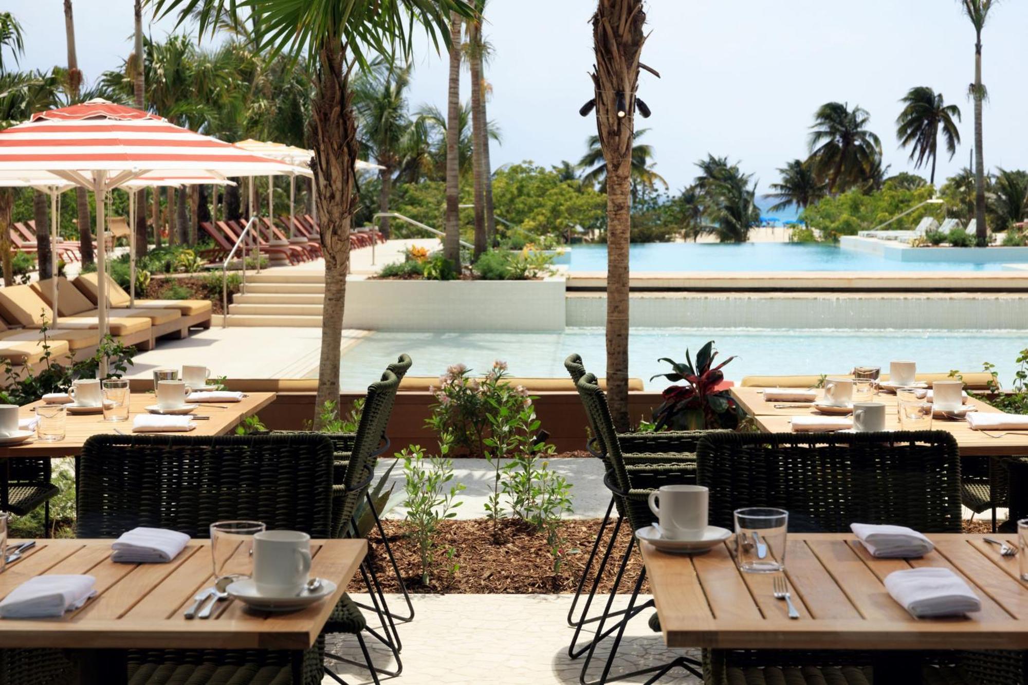 Hotel Indigo Grand Cayman By Ihg West Bay Buitenkant foto