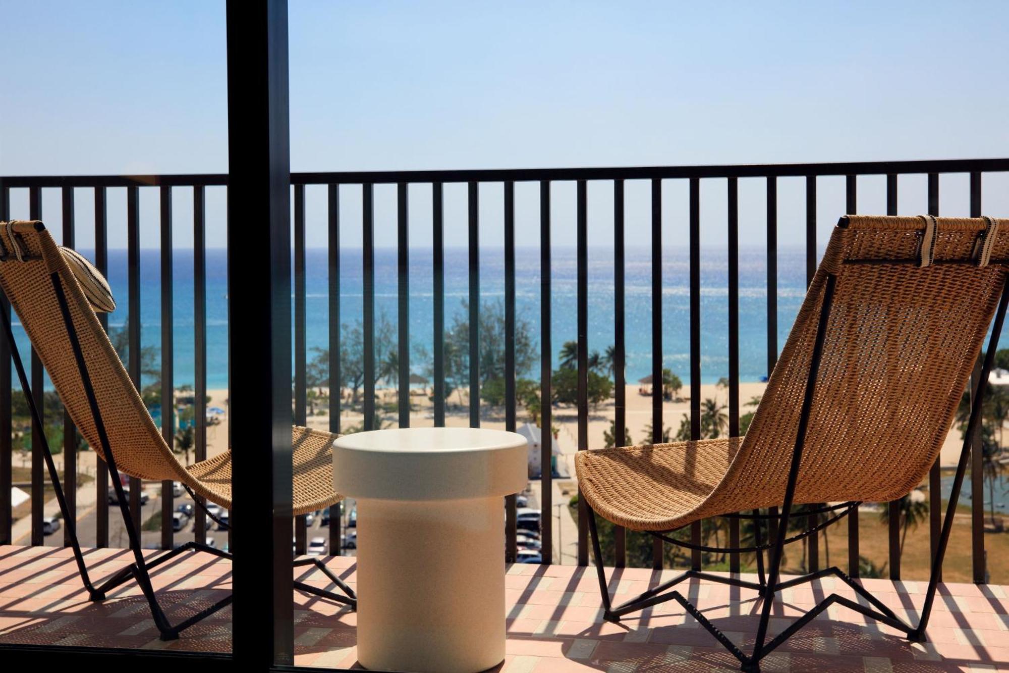 Hotel Indigo Grand Cayman By Ihg West Bay Buitenkant foto